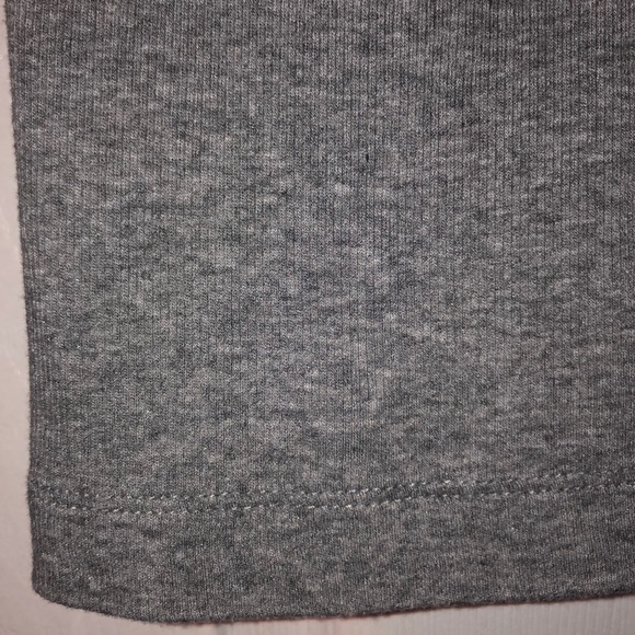 Grey turtleneck short sleeve - Picture 2 of 4